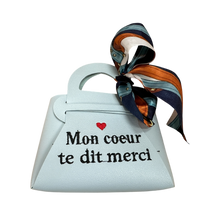 Charger l&#39;image dans la galerie, Mini sac brodé
