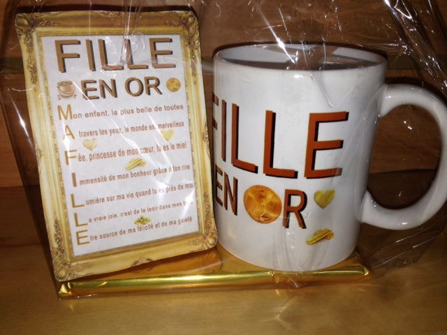 shoppingcadeaux93 ensemble mug+parchemin , famille en or